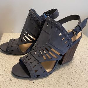 Vince Camuto Sandals